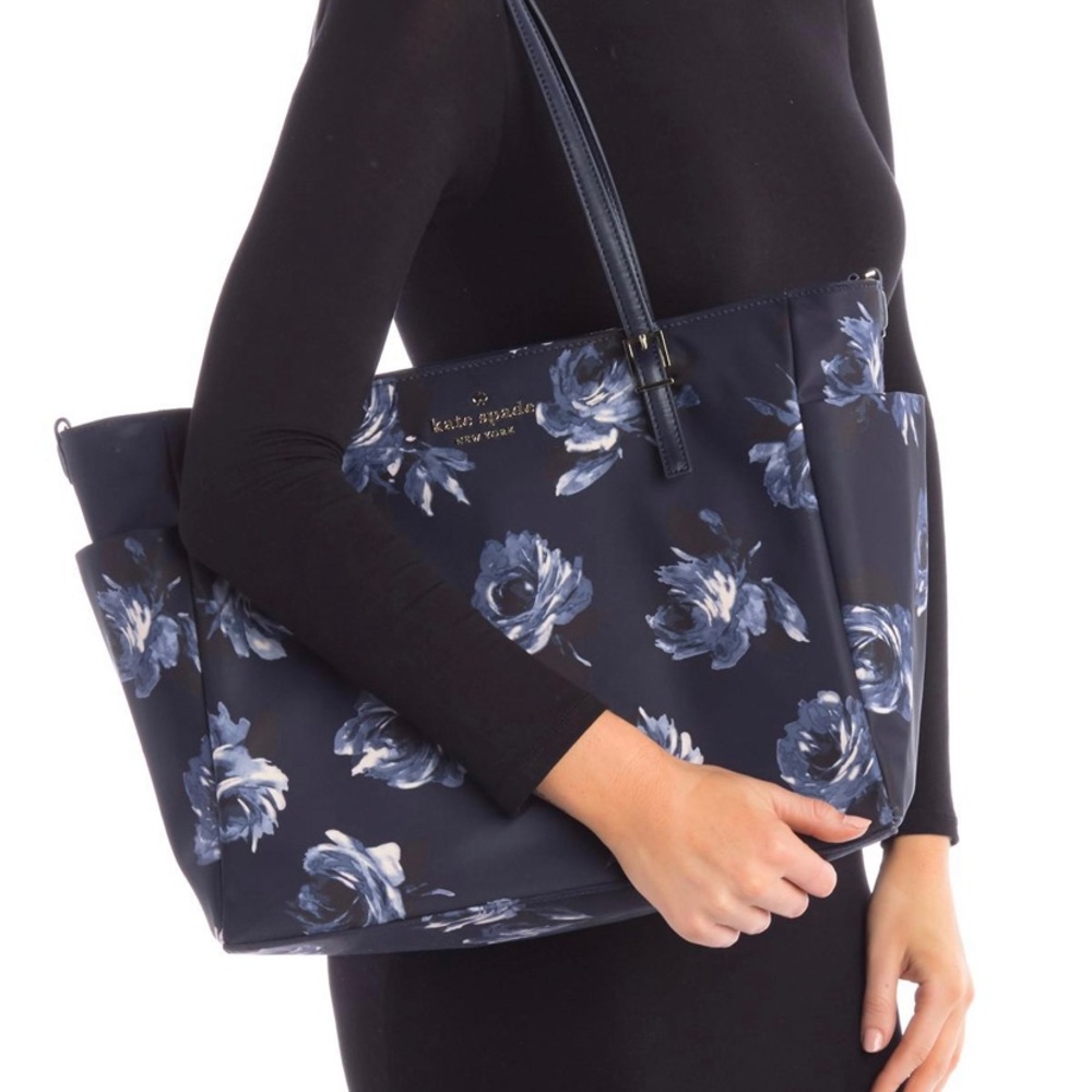 authentic Kate Spade Nylon/Leather Baby Bag/Tote🦋 - Picture 8 of 8